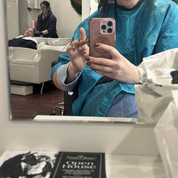 Studio Main Line - Love this place so fun! He also put our cards out with our new store @Vanner House! Before - Blow Dry/Out Services Near Me - Ardmore, Pennsylvania