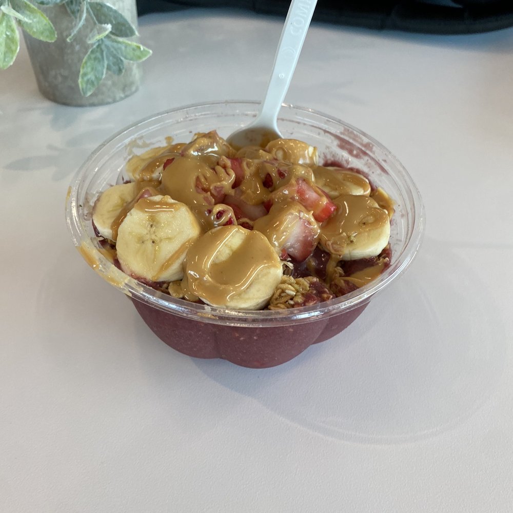JuiceLand - Açaí Bowl topped with a little peanut butter. - Juice Bars & Smoothies Near Me - West Lake Hills, Texas