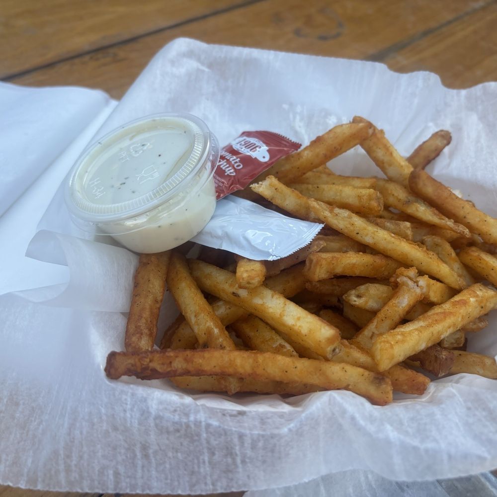 Loflin Yard - Fries Basket - New American Near Me - Memphis, Tennessee Loflin Yard - Fries Basket - New American Near Me - Memphis, Tennessee