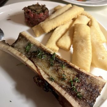 La Violetta - Beef carpaccio with black truffles and bone marrow - Italian Near Me - Sarasota, Florida