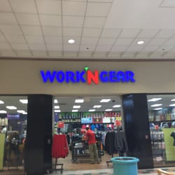 Work 'N Gear - Work N Gear of Watertown -- Watertown Mall : 550 Arsenal Street, Watertown        Storefront