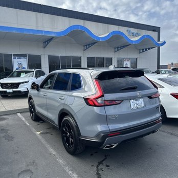 Tracy Honda - honda crv hybrid - Car Dealers Near Me - Tracy, California