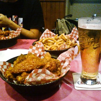 Morty's Pub - Wings, fries and a pint. - Pubs Near Me - Waterloo, Ontario Morty's Pub - Wings, fries and a pint. - Pubs Near Me - Waterloo, Ontario