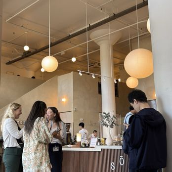 Sohn - Inside - Cafes Near Me - San Francisco, California