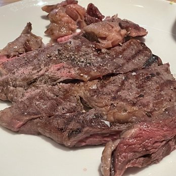 Layla - Entrecôte - Middle Eastern Near Me - Berlin, BE