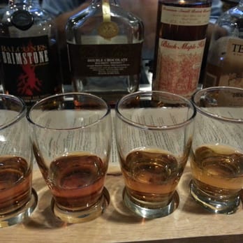 Eureka! - Whiskey sampler! - American Near Me - Hawthorne, California