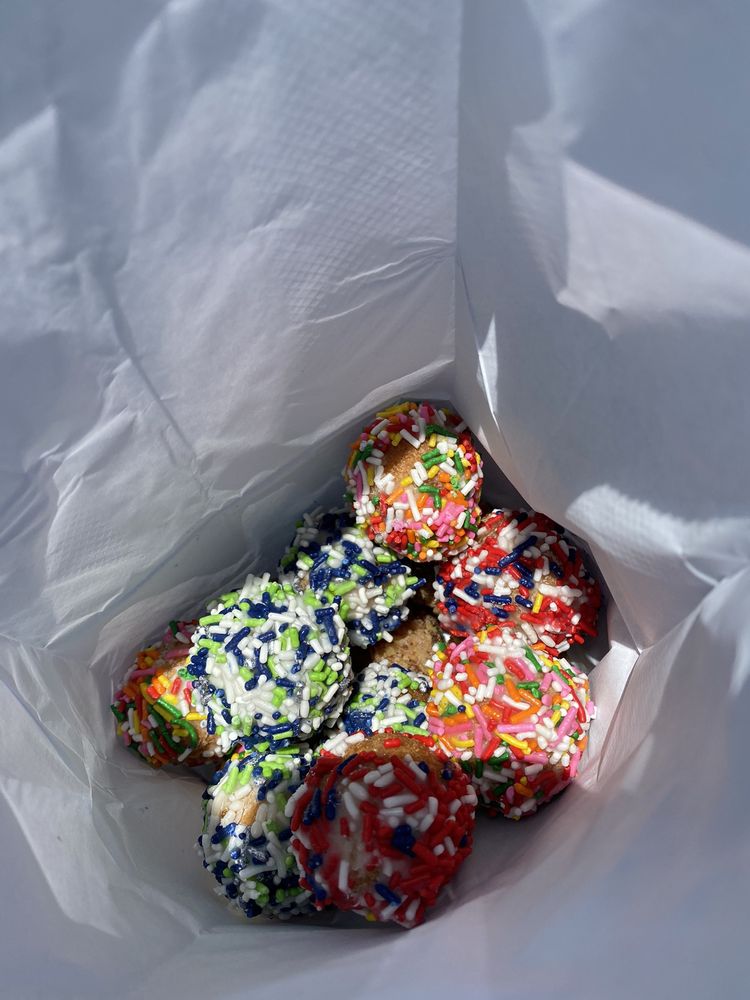 WESTERNCO DONUT 80 Photos & 154 Reviews 1412 156th Ave NE, Bellevue