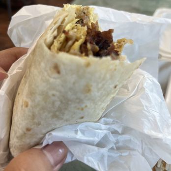 Spinners Cafe - American Near Me - Waianae, Hawaii Spinners Cafe - American Near Me - Waianae, Hawaii