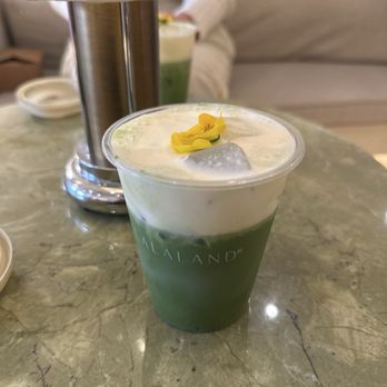 La La Land - Yellow rose matcha - Cafes Near Me - Beverly Hills, California