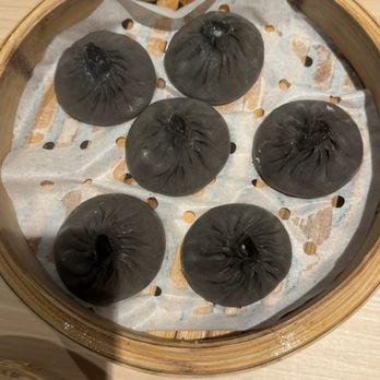 Jiang's Kitchen - Soup Dumpling w/ Truffle & Pork - Dim Sum Near Me - Orlando, Florida Jiang's Kitchen - Soup Dumpling w/ Truffle & Pork - Dim Sum Near Me - Orlando, Florida