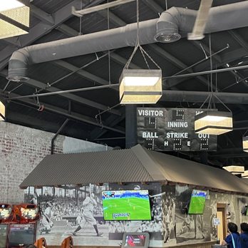 Stadium Pizza - Pizza Near Me - Lake Elsinore, California Stadium Pizza - Pizza Near Me - Lake Elsinore, California