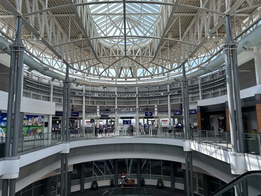 Cincinnati/Northern Kentucky International Airport by null