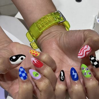 Ombre Nail Ballantyne - Nail Salons Near Me - Charlotte, North Carolina