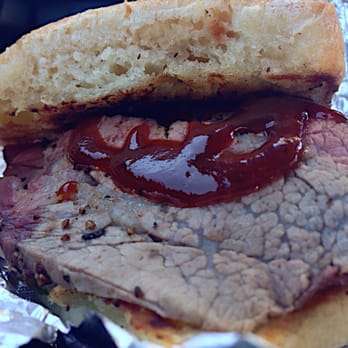 BBQ 152 - Tri-tip Sandwich with Garlic Bread - Barbeque Near Me - Gilroy, California BBQ 152 - Tri-tip Sandwich with Garlic Bread - Barbeque Near Me - Gilroy, California