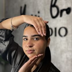 Yami Brows Studio - Henna brows