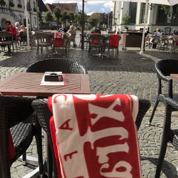 Café Extrablatt - Complimentary guest blankets for chilly afternoons - Bars Near Me - Lippstadt, NW Café Extrablatt - Complimentary guest blankets for chilly afternoons - Bars Near Me - Lippstadt, NW
