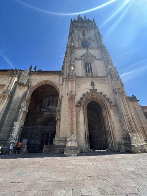Cathedral of San Salvador by null