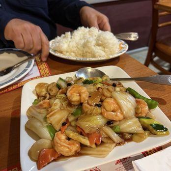Wang's Chinese Cuisine - Shrimp in Black Bean sauce. (with many vegetables) - Chinese Near Me - Cathedral City, California Wang's Chinese Cuisine - Shrimp in Black Bean sauce. (with many vegetables) - Chinese Near Me - Cathedral City, California