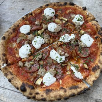Civerinos - Pizza - Pizza Near Me - Edinburgh, MLN