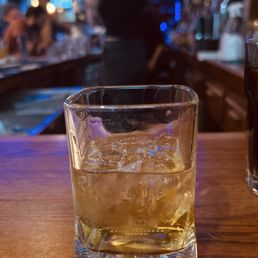 Basil Hayden on da rocks Basil Hayden on da rocks