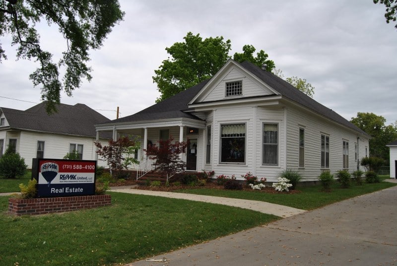 REMAX UNITED Contact Agent Martin, Tennessee Real Estate Agents