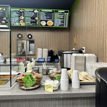 Flamin Curry 2 - They offer samples of their dishes before you order! - Indian Near Me - Long Beach, California Flamin Curry 2 - They offer samples of their dishes before you order! - Indian Near Me - Long Beach, California