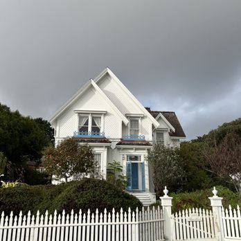Blair House Inn - Outside of Blair House Inn with a white fence and gate. The house was used for exterior shots in Murder, She Wrote. - Bed & Breakfast Near Me - Mendocino, California