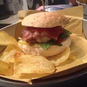 Seconda Fila Beer & Burger - hamburger seconda fila - Burgers Near Me - Rome, RM Seconda Fila Beer & Burger - hamburger seconda fila - Burgers Near Me - Rome, RM
