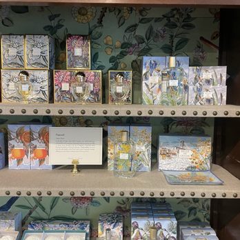 Emily Joubert - Home Decor Near Me - Larkspur, California