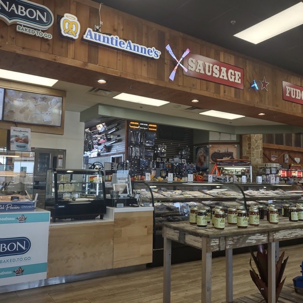 Texas Best Smokehouse - Barbeque Near Me - Henrietta, Texas