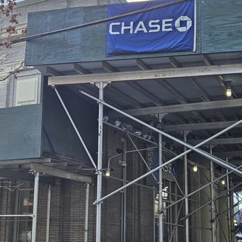 Chase Bank - This 114-20 Jamaica Avenue, Richmond Hill, Queens Chase Bank branch is permanently closing. - Banks & Credit Unions Near Me - Richmond Hill, New York Chase Bank - This 114-20 Jamaica Avenue, Richmond Hill, Queens Chase Bank branch is permanently closing. - Banks & Credit Unions Near Me - Richmond Hill, New York