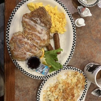 Black Bear Diner Downey - Stuffed Blackberry French Toast* (1050 cals.) Bear's choice with 2 links and hash browns. - Diners Near Me - Downey, California