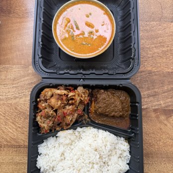 Tip Top Mart - Vegetable curry, beef rendang, spicy chicken with coconut rice - International Grocery Near Me - Rosemead, California Tip Top Mart - Vegetable curry, beef rendang, spicy chicken with coconut rice - International Grocery Near Me - Rosemead, California
