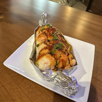 Sushi Ave - Bake Lobster Roll - Sushi Bars Near Me - Seattle, Washington Sushi Ave - Bake Lobster Roll - Sushi Bars Near Me - Seattle, Washington