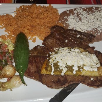 Fiesta Mexicana - Steak tampiqueña and green enchilada - Mexican Near Me - Sparks, Nevada Fiesta Mexicana - Steak tampiqueña and green enchilada - Mexican Near Me - Sparks, Nevada