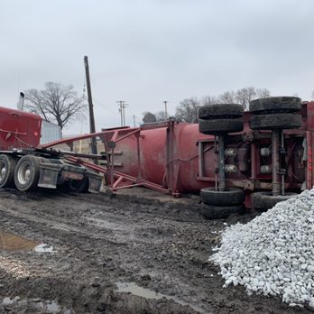 Mike's Towing - End dump laid over. - Towing Near Me - Columbus, Nebraska Mike's Towing - End dump laid over. - Towing Near Me - Columbus, Nebraska