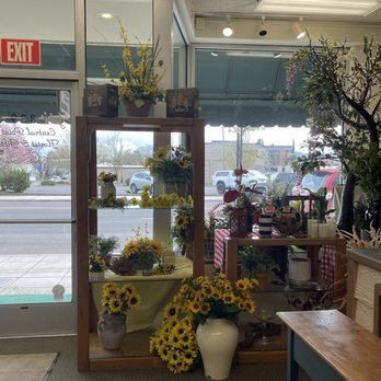 Judy's Florist & Flower Delivery - Lovely merchandise @ Judy's. - Florists Near Me - Central Point, Oregon Judy's Florist & Flower Delivery - Lovely merchandise @ Judy's. - Florists Near Me - Central Point, Oregon