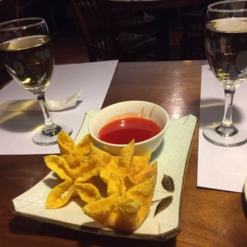 Red Ginger Asian Fusion - Crab Rangoon (before we devoured it) along with Riesling and Pinot Grigio - Chinese Near Me - Duluth, Georgia Red Ginger Asian Fusion - Crab Rangoon (before we devoured it) along with Riesling and Pinot Grigio - Chinese Near Me - Duluth, Georgia