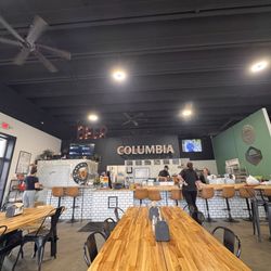 Ollie & Finn's Counter