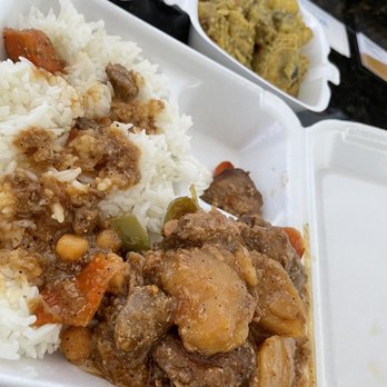 Maymar Poke & Grill - Pork stew and chicken curry - Poke Near Me - Norfolk, Virginia