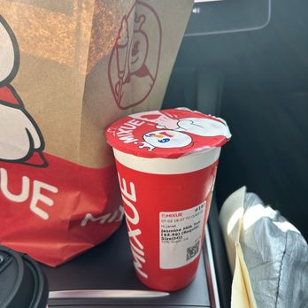 Mixue - Jasmine milk tea - Ice Cream & Frozen Yogurt Near Me - Sunnyvale, California