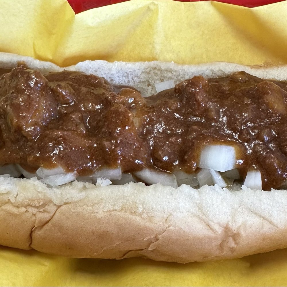 Cupids Hot Dogs - Chili dog. - Hot Dogs Near Me - Orlando, Florida