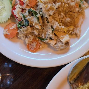 Ros Siam - basil fried rice - Thai Near Me - Denver, Colorado