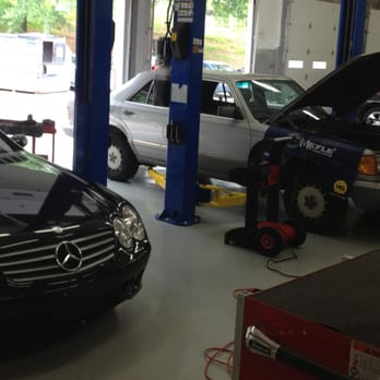 XDealerTechs - Shop photo - Auto Repair Near Me - Columbia, Maryland XDealerTechs - Shop photo - Auto Repair Near Me - Columbia, Maryland
