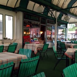 Don Giovanni - Comfortable, outside seating.