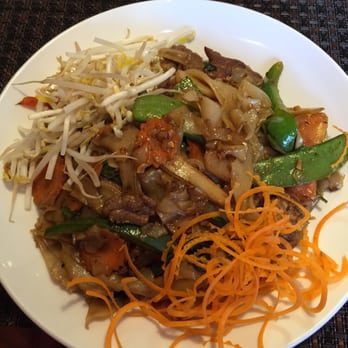 Dena Kitchen - Thai Near Me - Chicago, Illinois Dena Kitchen - Thai Near Me - Chicago, Illinois