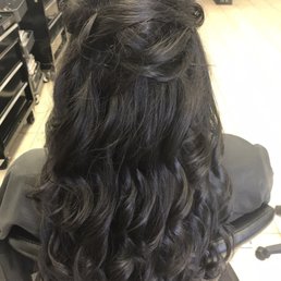 Half up half down prom hair! Half up half down prom hair!