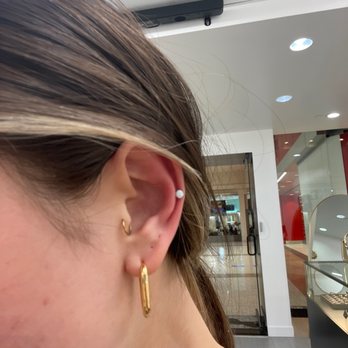 Lulu Ave - Piercing Near Me - Long Beach, California