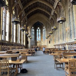 University of Washington - Reading room in Suzzallo library