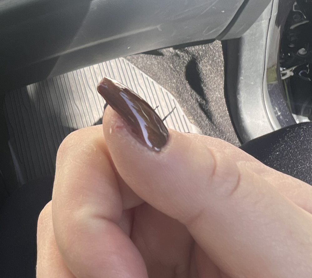 DELUX NAILS & SPA Updated July 2024 318 Lloyd Rd, Aberdeen Township